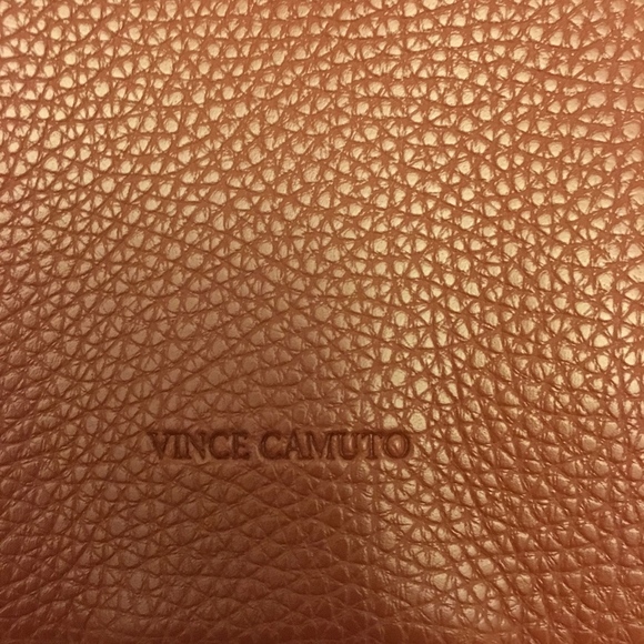 🎉HP🎉 NWOT Vince Camuto Tote Bag Dark Rum Leather - Picture 5 of 8